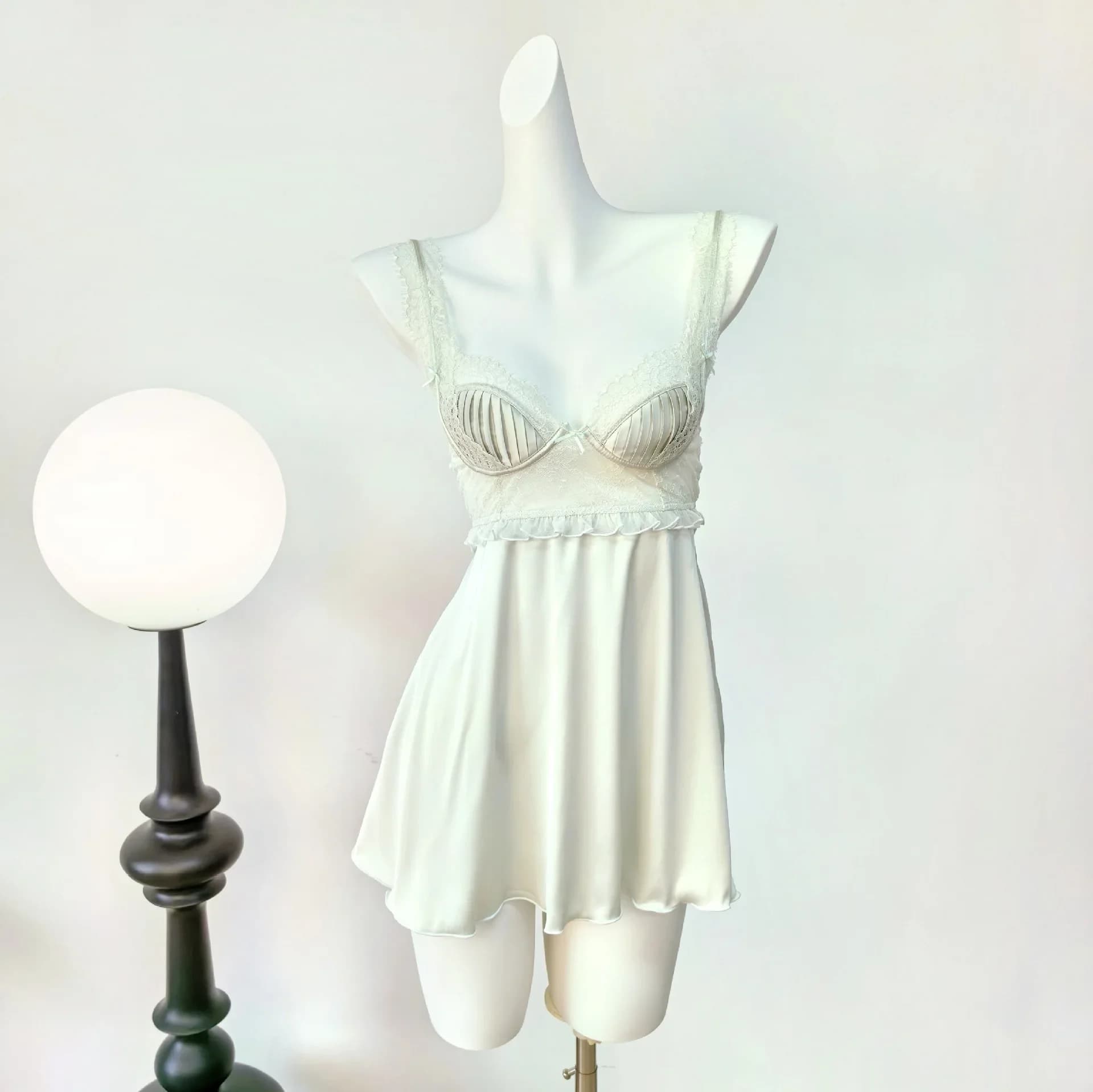INJNIGHTOWNIGHTS-Chemise de nuit sexy pour femmes, lingerie française avec coussretours de poitrine,
