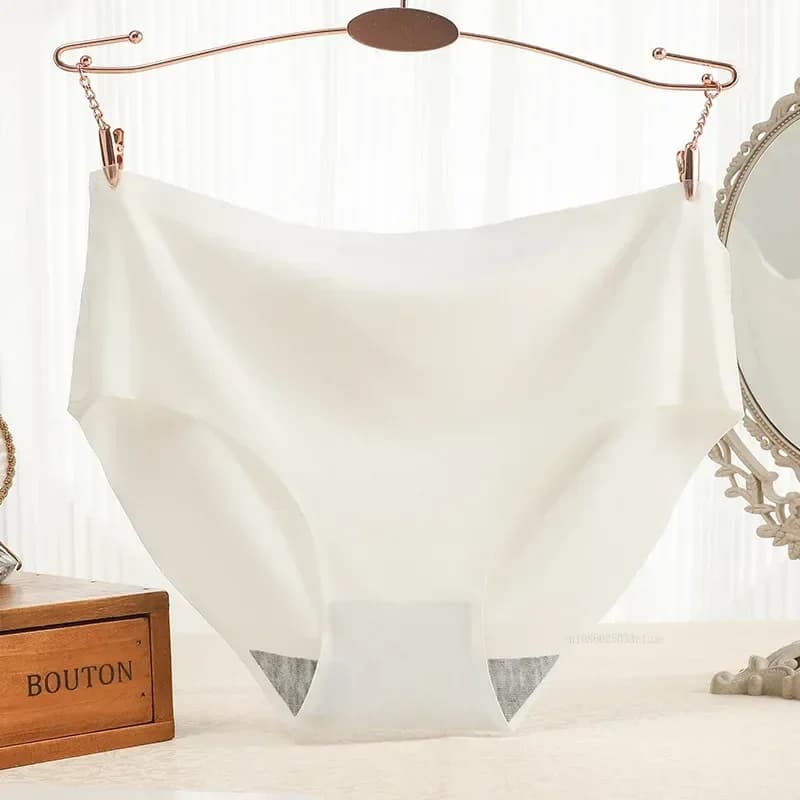 Culotte Invisible sans couture pour femmes, sous-vêtements en soie glacée, taille moyenne, respirant