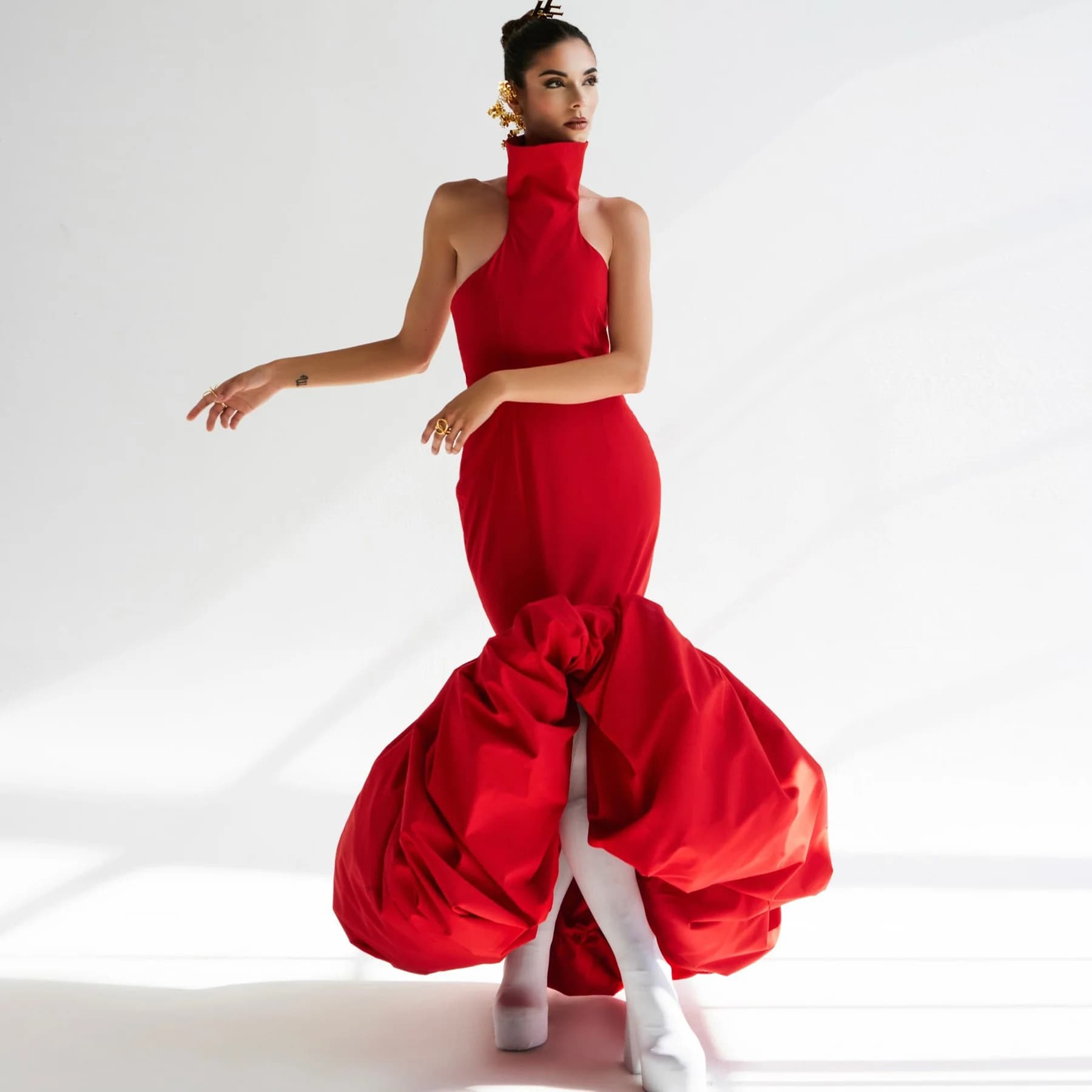 Robe de soirée sirène à col montant et ourlet asymétrique à volants, style célébrité tapis rouge 202