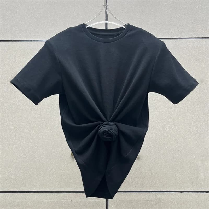 T-shirt femme 2025 été nouveau haut à manches courtes tricoté élastique fleur 3D décoré col rond pul