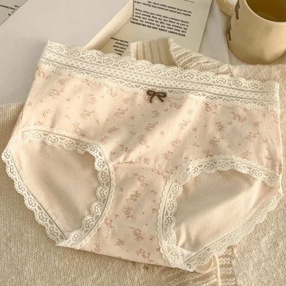 Culottes en coton à taille mi-haute en dentelle pour femmes, motif floral, ours et lapin, style doux