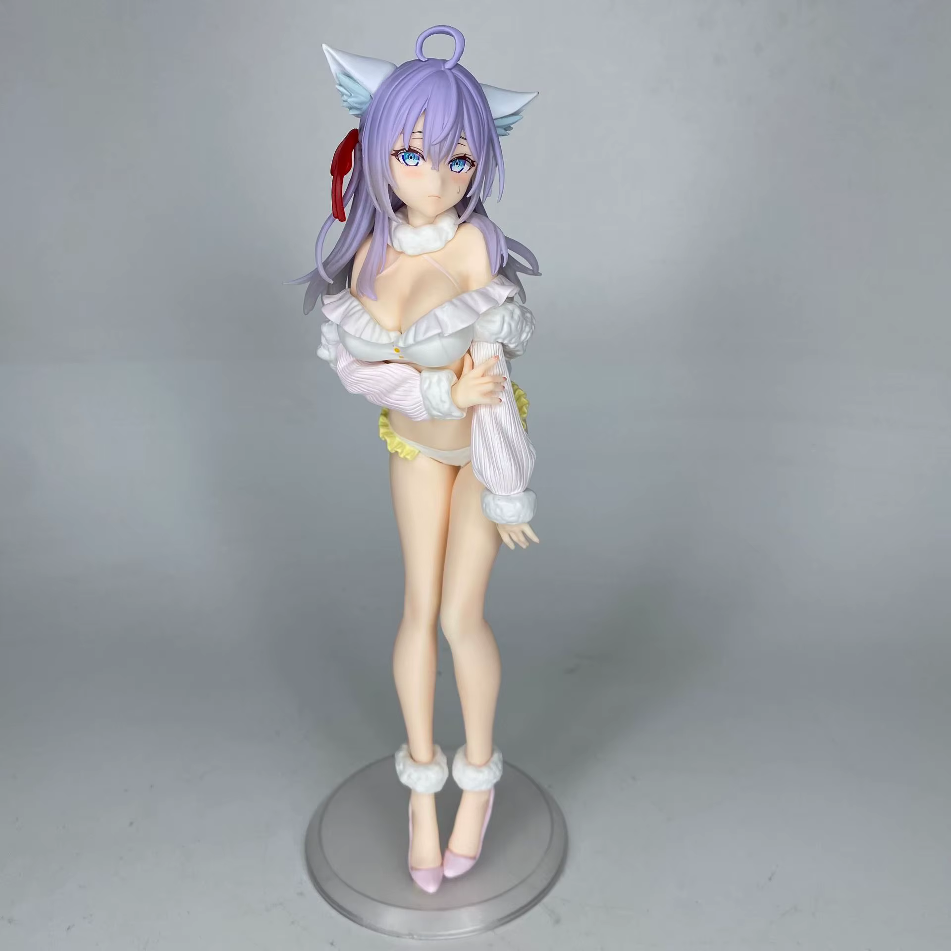 Figurine de collection sexy de 25 cm, fille anime timide près de la table, Alya, fille renarde, en b
