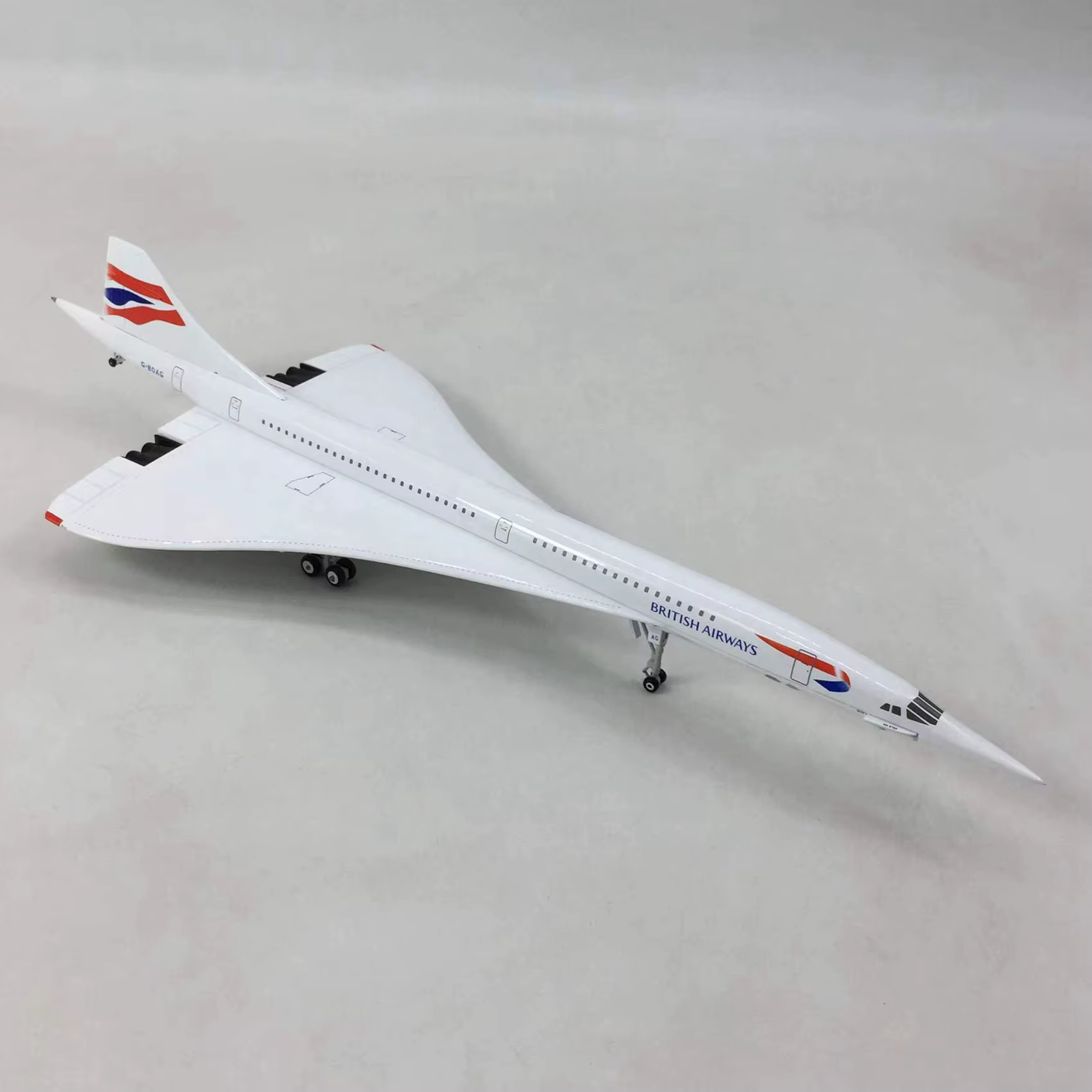 Modèle d'avion de ligne supersonique Concorde A36T-2X 1/200 British Airways pour collection et expos