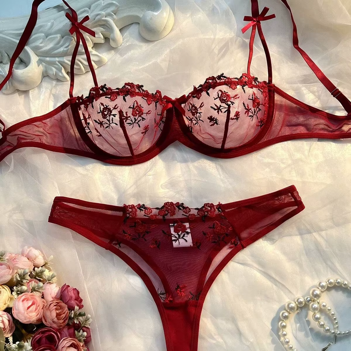 Lingerie Sexy en dentelle transparente pour femmes, sous-vêtements érotiques, ensemble soutien-gorge