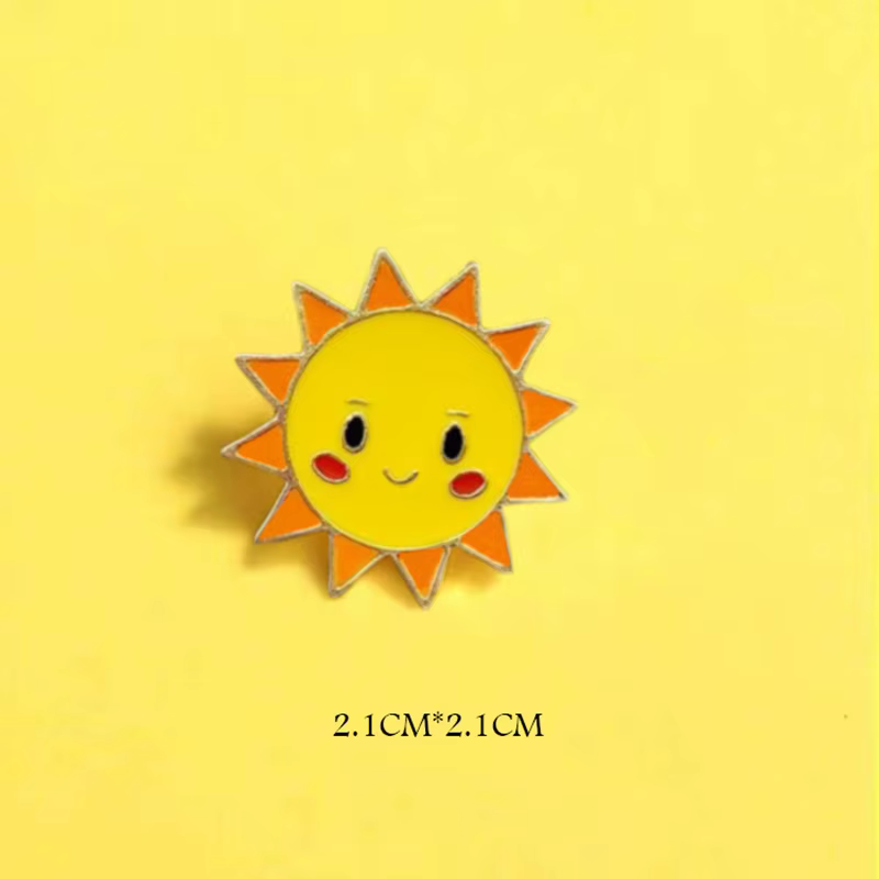 Drame thaïlandais vous seulement LingOrm même soleil lune Badge broche LingOrm mignon lune nuage cad