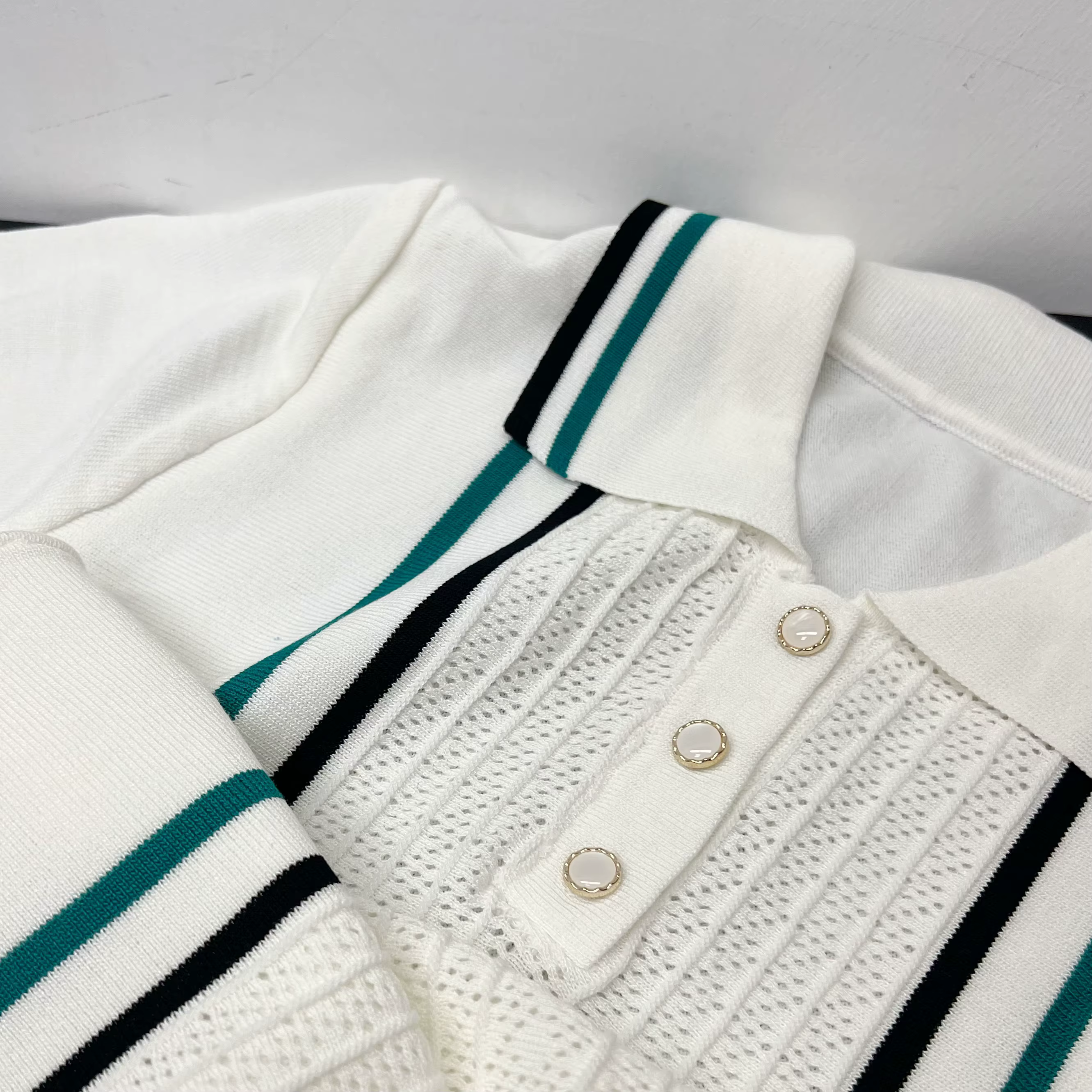 YuooMuoo Chic mode Sexy paquet hanches tricoté Mini robe 2026 été Vintage col rabattu à volants robe