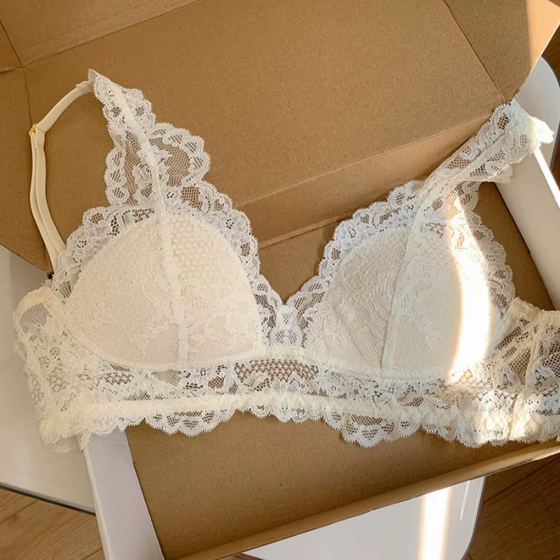 Soutien-gorge Triangle en dentelle avec nœud pour femmes, sous-vêtements en Satin, petite poitrine, 
