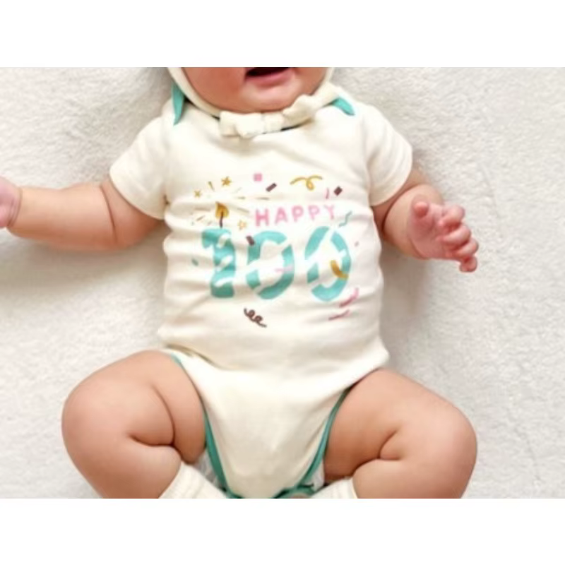 Combinaison pour bébé nouveau-né avec coiffe gâteau pour célébration d'anniversaire, tenue à manches