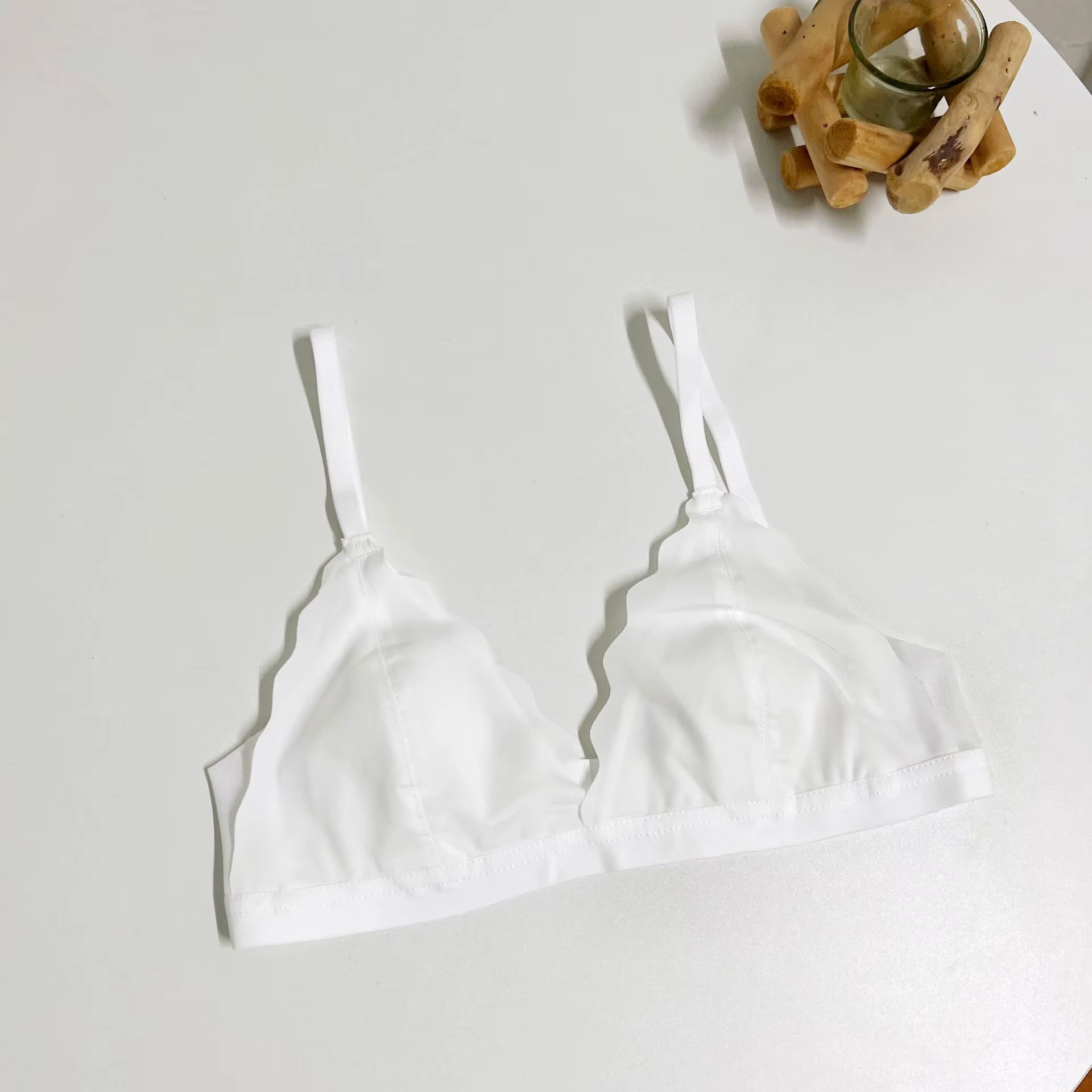 Soutien-gorge sans couture à dos bas pour femmes, haut confortable, sous-vêtements sans fil, lingeri