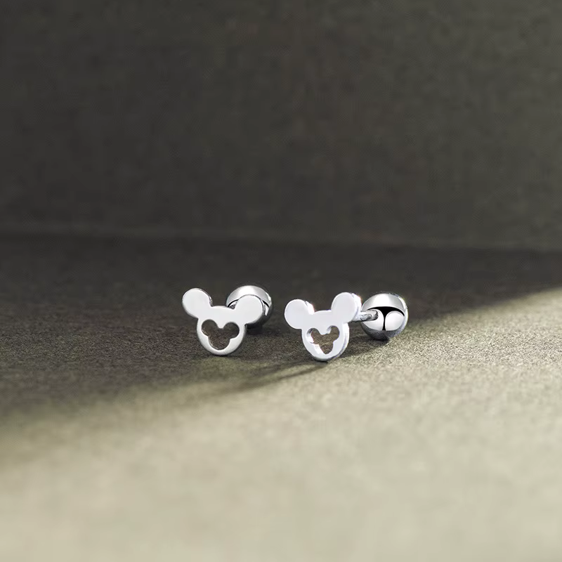 Tragus Helix Piercing boucles d'oreilles pour femmes Lobe Cartilage Simple oreille Percing aile ball