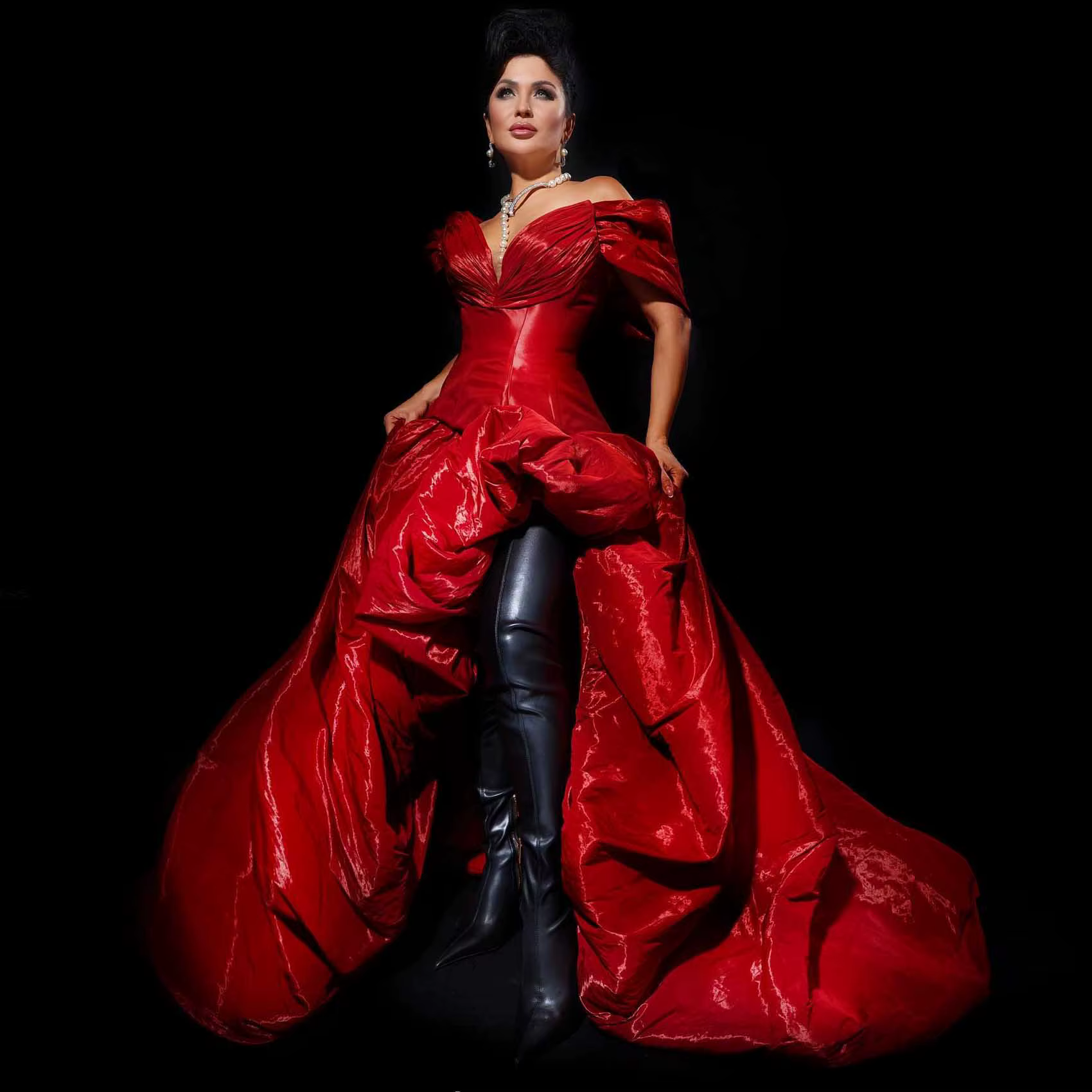 Fabuleuse robe de tapis rouge, longue robe de soirée asymétrique, épaules dénudées, jupe bouffante e