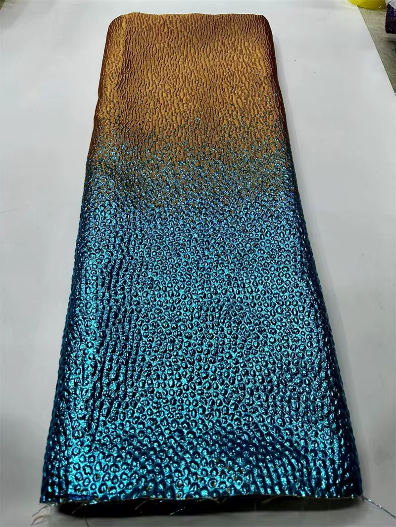 Tissu de brocart de dentelle de dorure de jacquard africain pour les femmes, matériel de damassé flo