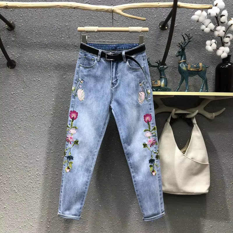 Jeans Femme 2026 Nouvelle Collection Automne Brodé Ample Taille Haute Décontracté Harem Denim Pantal