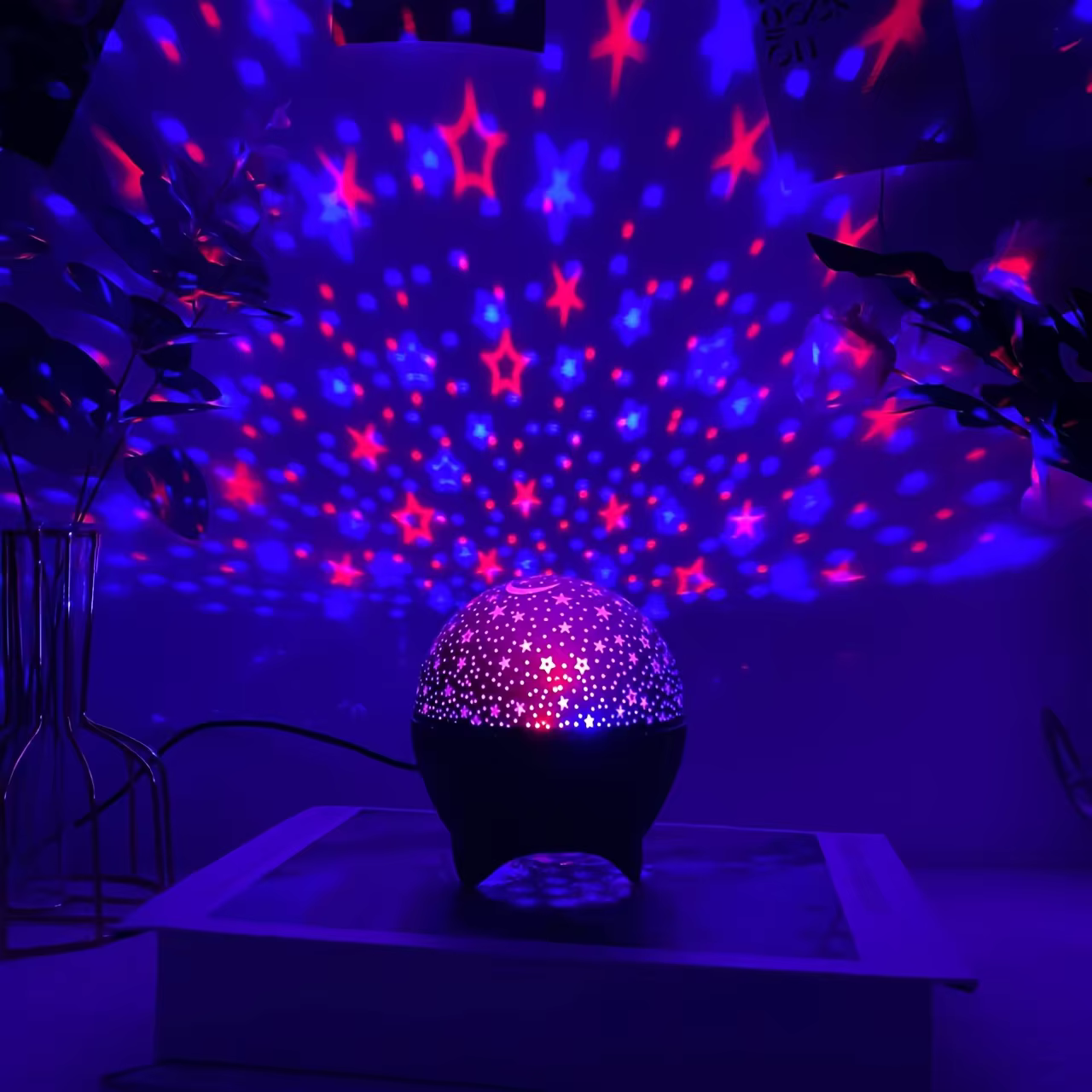 Projecteur de ciel étoilé LED, Projection d'étoiles et de lune, 7 Modes, veilleuse alimentée par USB