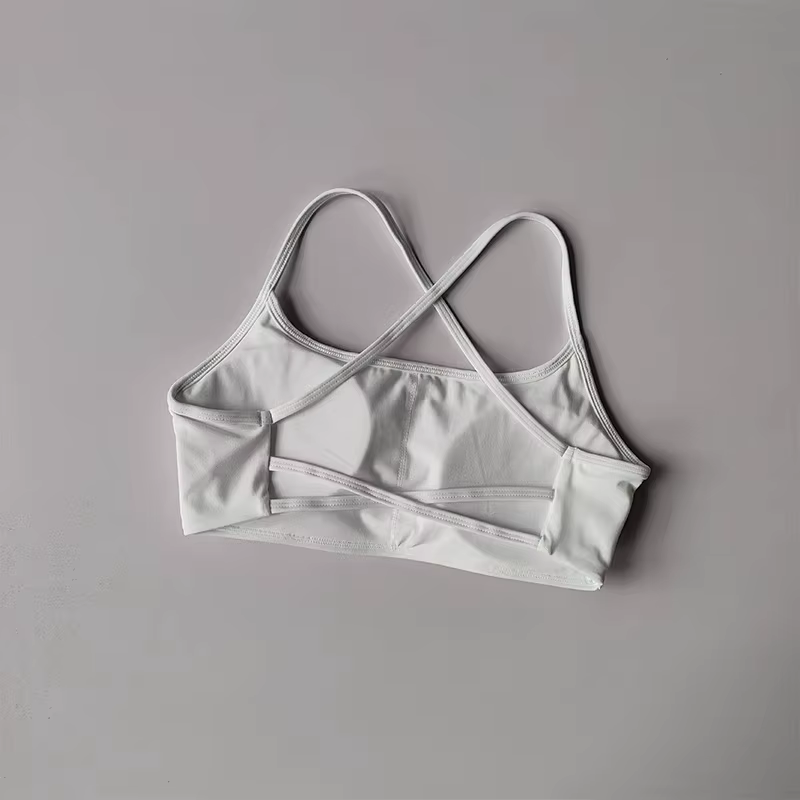 Soutien-gorge de yoga effet seconde peau à dos croisé : Haut d'entraînement rembourré à bretelles, s
