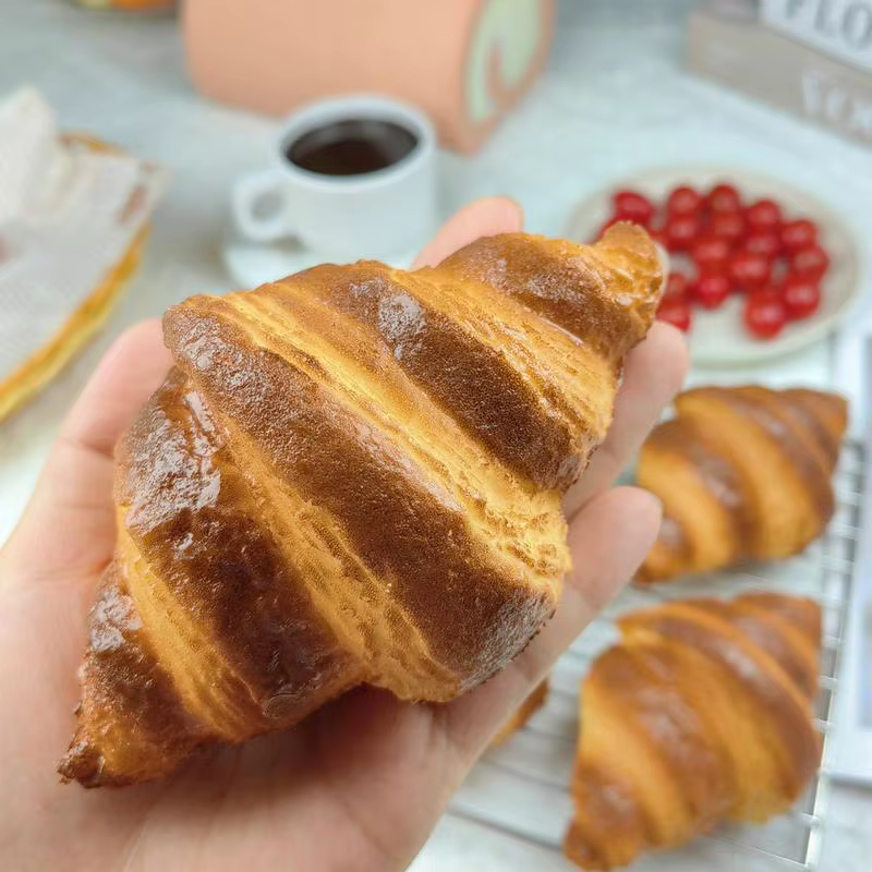 Pain Croissant artificiel pour décoration, Look Croissant artificiel, modèle alimentaire, maison, cu