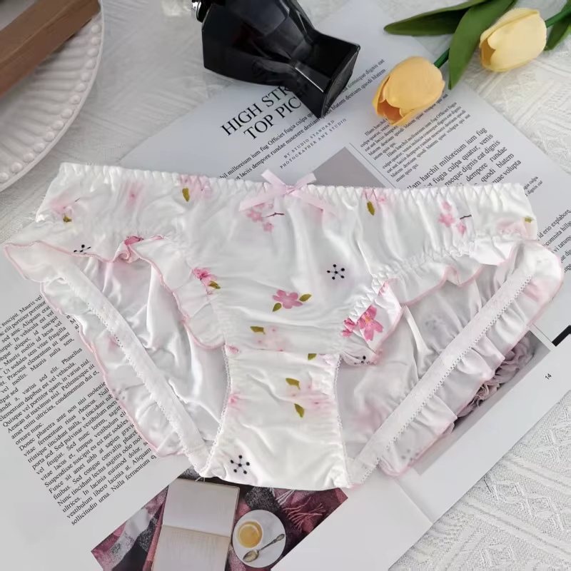 Culottes pour femmes en soie de lait, taille basse, respirantes, avec volants Lolita, imprimé nuages