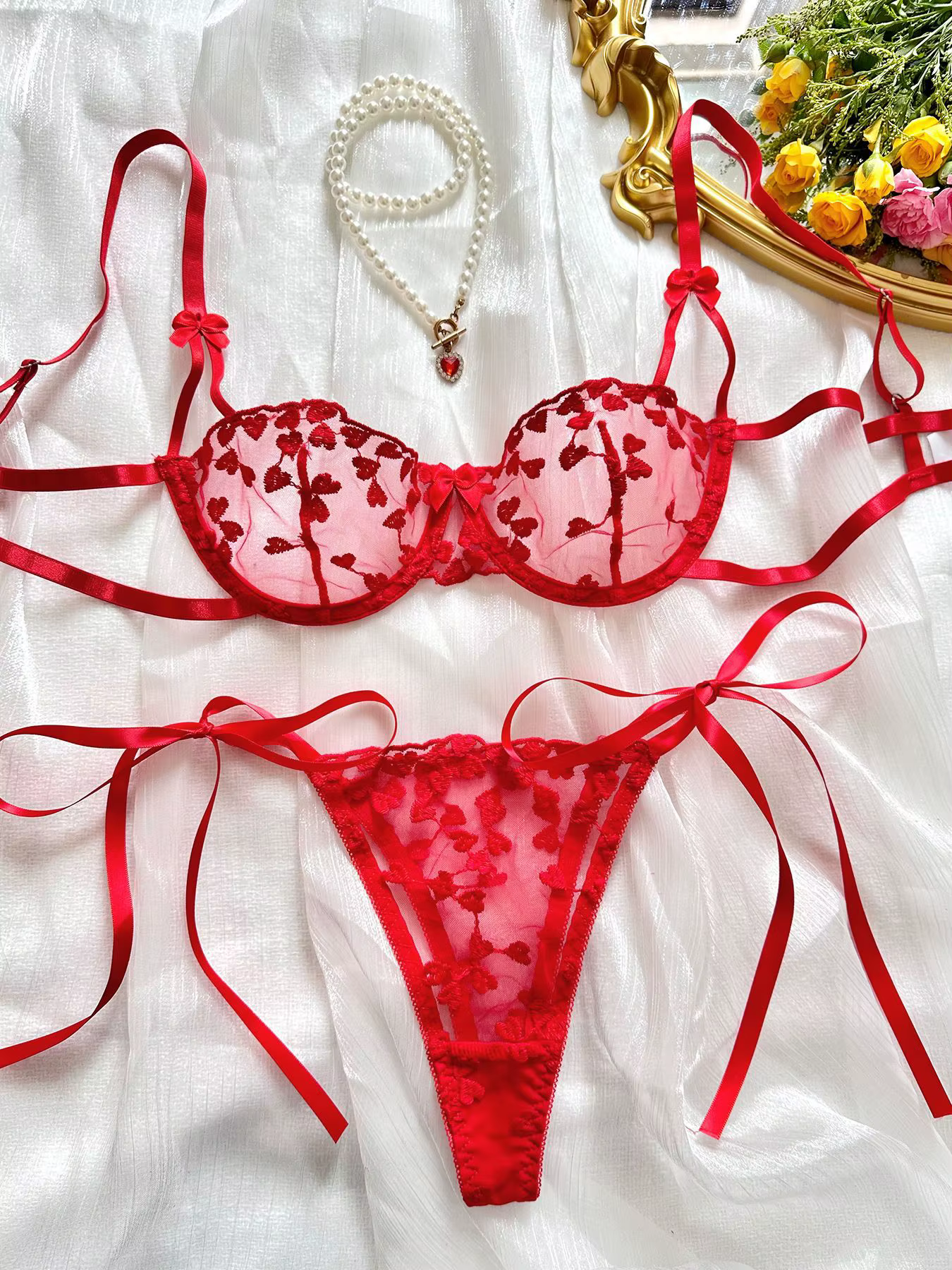 Lingerie sexy pour femmes élégantes, ensembles féériques avec broderie en forme de cœur, dentelle se