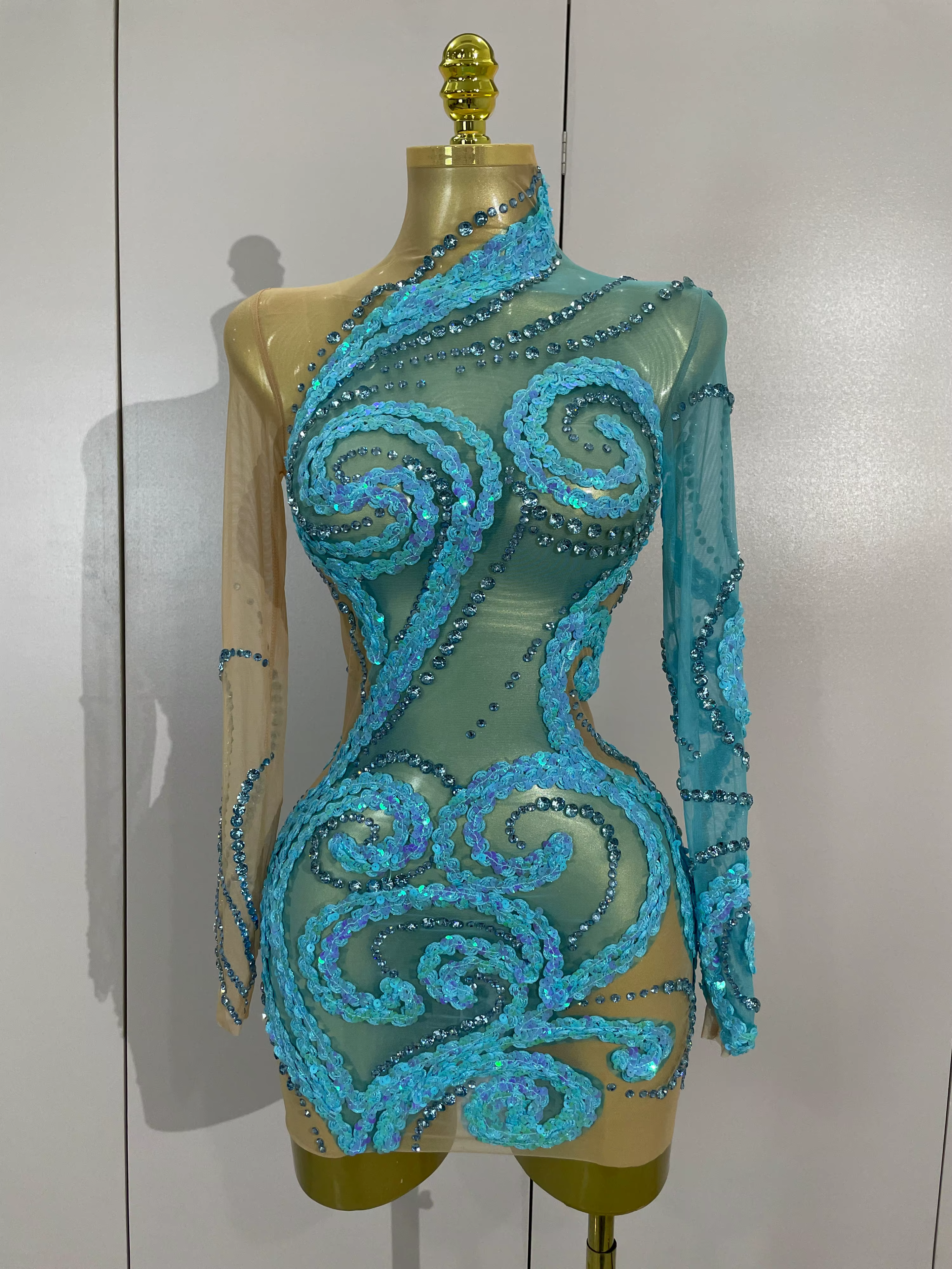 Robe de soirée pour femme, tenue de club, robe de fête d'anniversaire, vêtements pour séance photo,