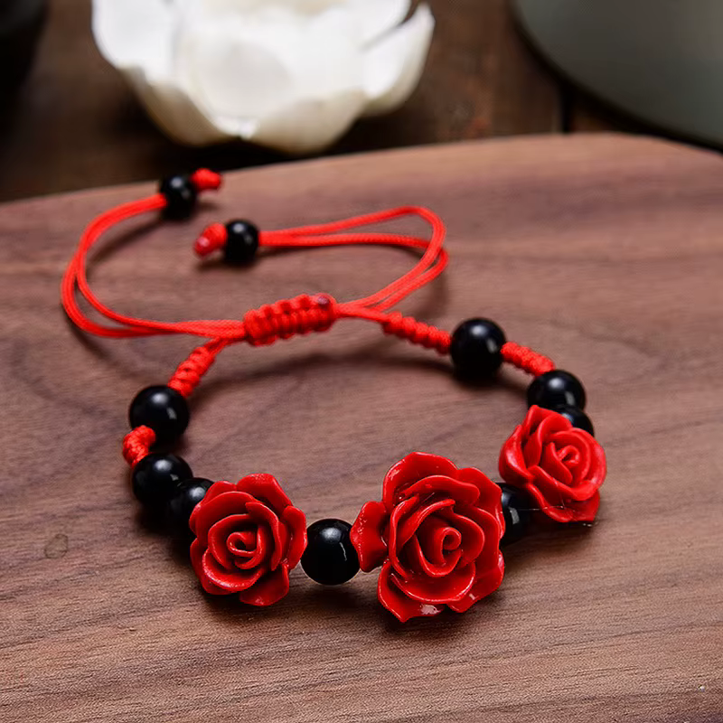 Bracelet à breloque Rose rouge pour femmes, laque sculptée à la main, fleur de cinabre, corde réglab